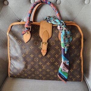 Luxury Brown LV Tote Bag with Matching Wallet